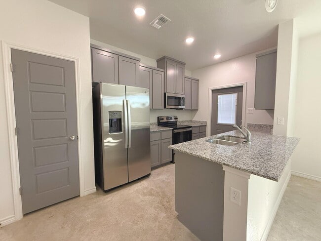 Building Photo - 207 Riptide Dr