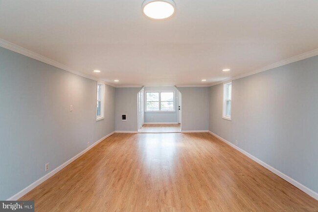 Building Photo - 3412 Upper West End Ave