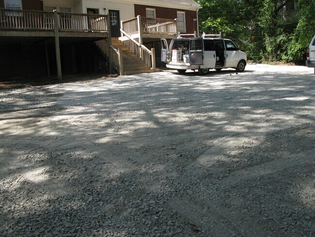 Building Photo - 287 Morton Ave