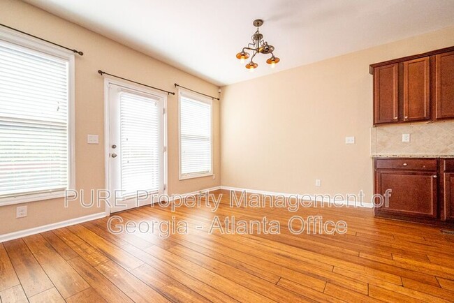 Building Photo - 13117 W Twin Alley