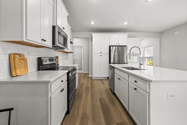 Building Photo - 119 Holloway Hl