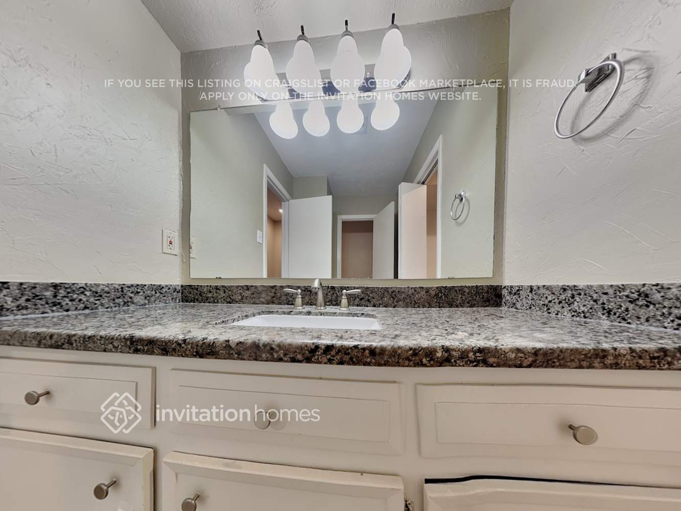 Building Photo - 3414 Creekbriar Dr