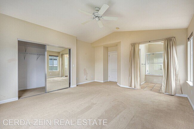 Building Photo - 3 br, 2.5 bath House - 7 Ratto Road