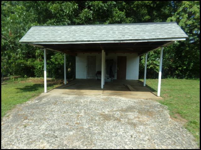 Building Photo - 922 W 21st St