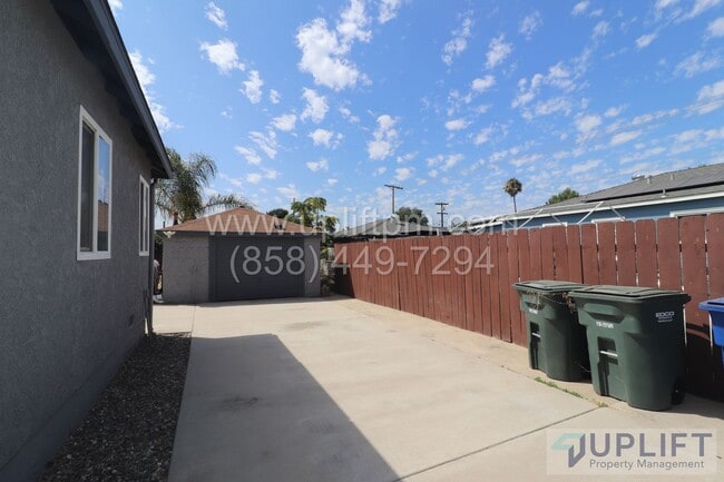 Building Photo - House and ADU combined 3 bedrooms!