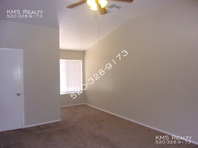 Building Photo - 6027 S Avenida Las Monjas