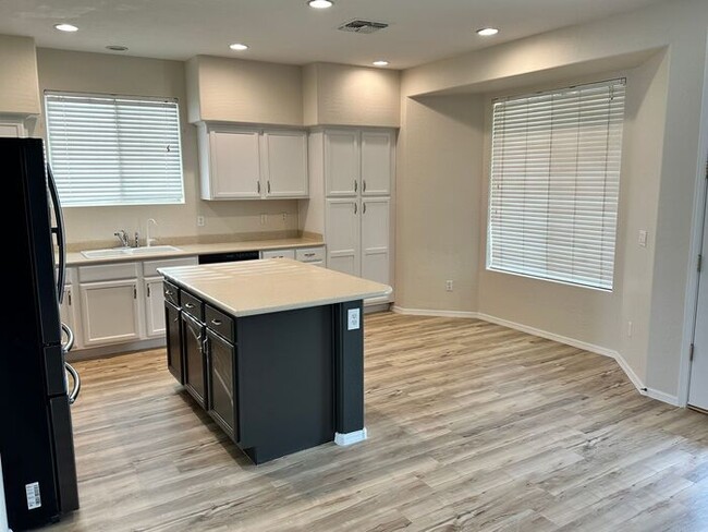 Building Photo - 3644 E Morning Star Ln