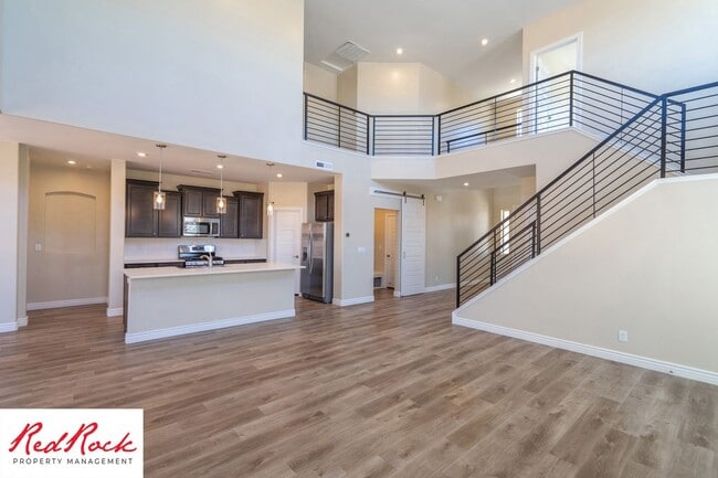 Primary Photo - Stunning 4 Bedroom Home. Dog friendly!