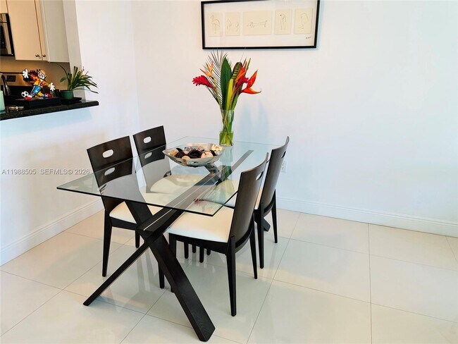 Building Photo - 1250 S Miami Ave