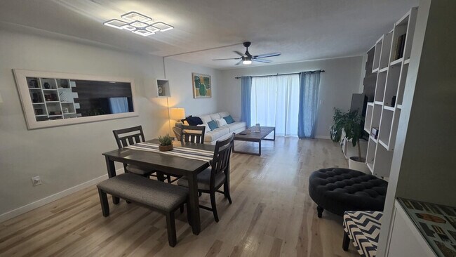 Building Photo - 31 Inlet Harbor Rd