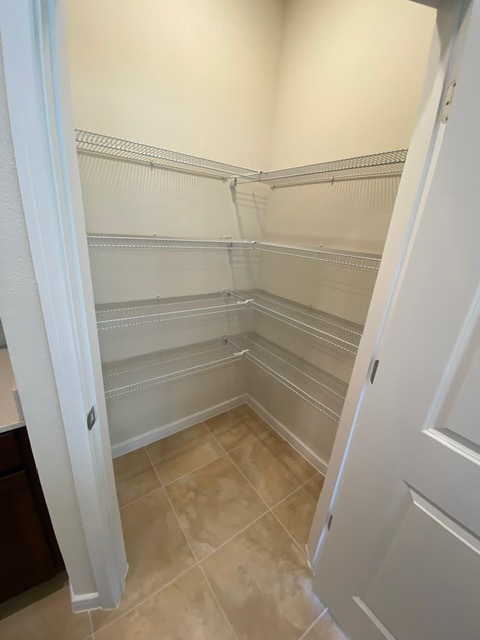 Building Photo - 16038 Winding Bluff Dr