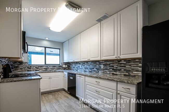 Building Photo - 11448 Sugar Maple Pl S
