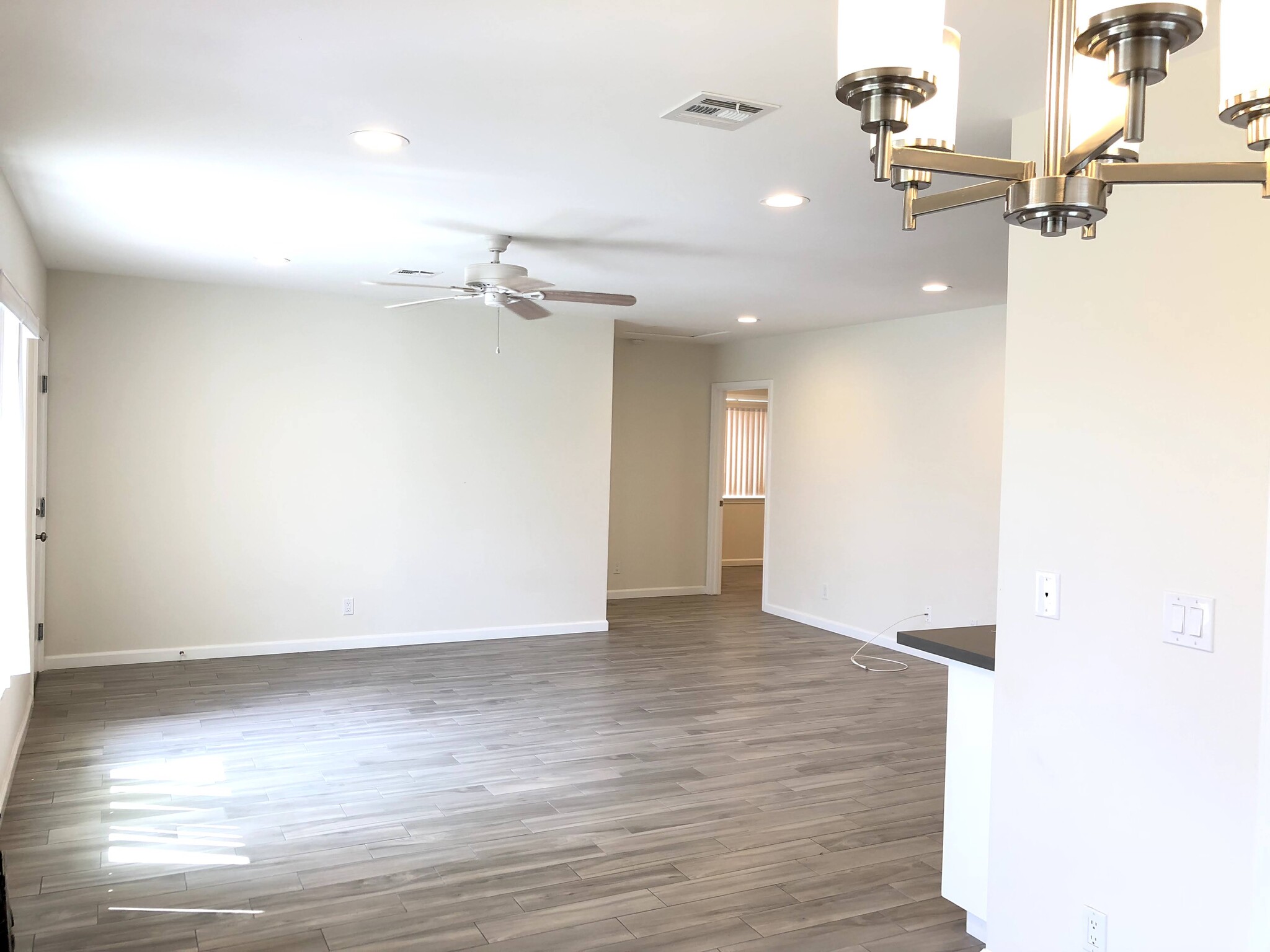 Building Photo - 17011 La Salle Ave
