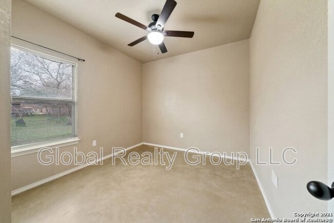 Building Photo - 1534 Lahn Rd