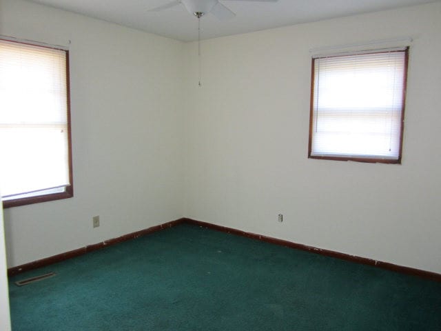 Building Photo - 161 Sharyn Ln