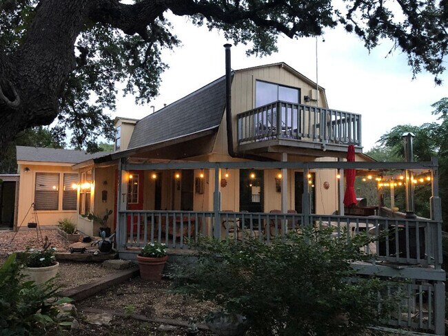 Building Photo - 297 Little River Ln