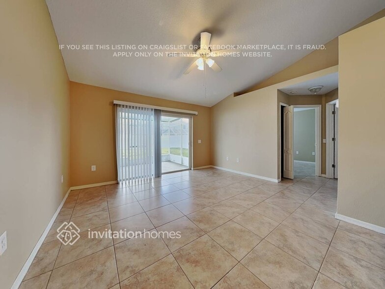 Building Photo - 25830 Bloomsbury Ct