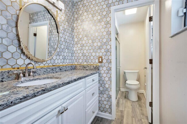 Building Photo - 4805 Kingston Cir