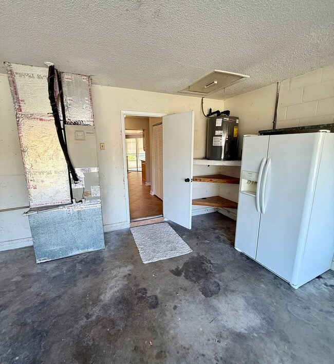 Building Photo - Beautiful 2 Bed • 2 Bath Single-Family Home in Beacon Groves