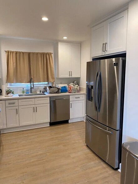 Building Photo - 1715 Glendon Ave