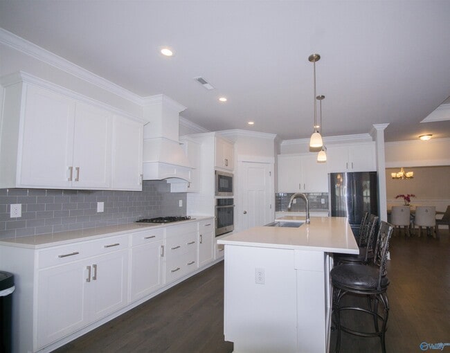 Building Photo - 100 Bartram Wy.