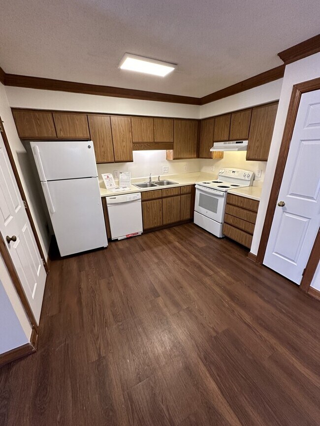 Building Photo - 3521 Ivy Commons Drive