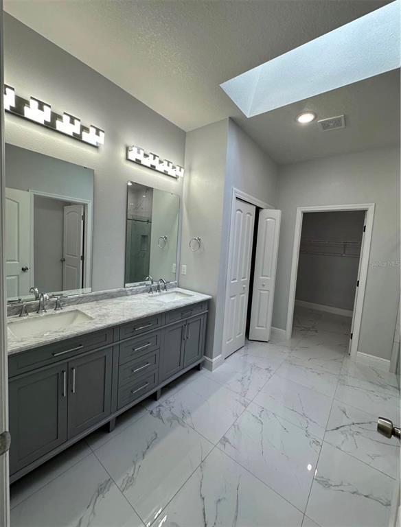Building Photo - 38 Buckeye Cir NE