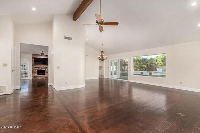 Building Photo - 10638 E Turquoise Ave