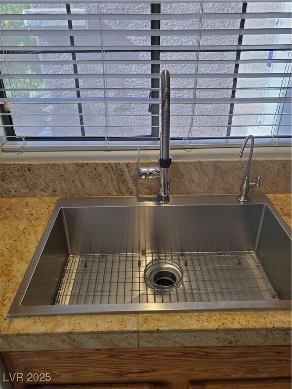 Building Photo - 5455 Cardinal Ridge Ct