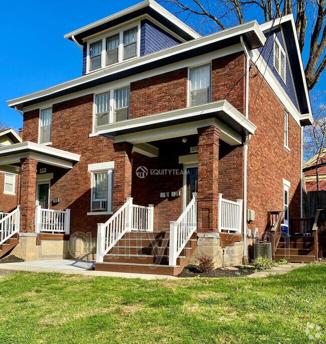 Building Photo - 3738 Andrew Ave