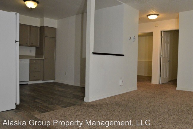 Building Photo - 4200 Florina St