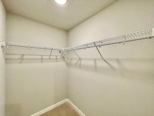 Building Photo - Great Townhome for rent