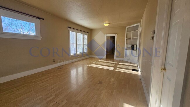 Building Photo - Charming Home in Boise!