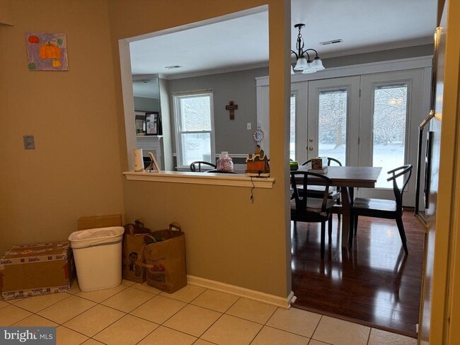 Building Photo - 3 Nathan Ct