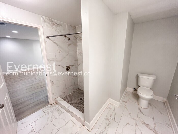 Building Photo - 438 Lanier St NW