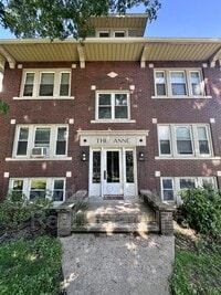 Building Photo - 96 N Portage Path
