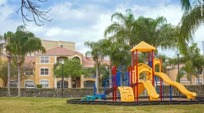 Building Photo - 5550 NW 61st St