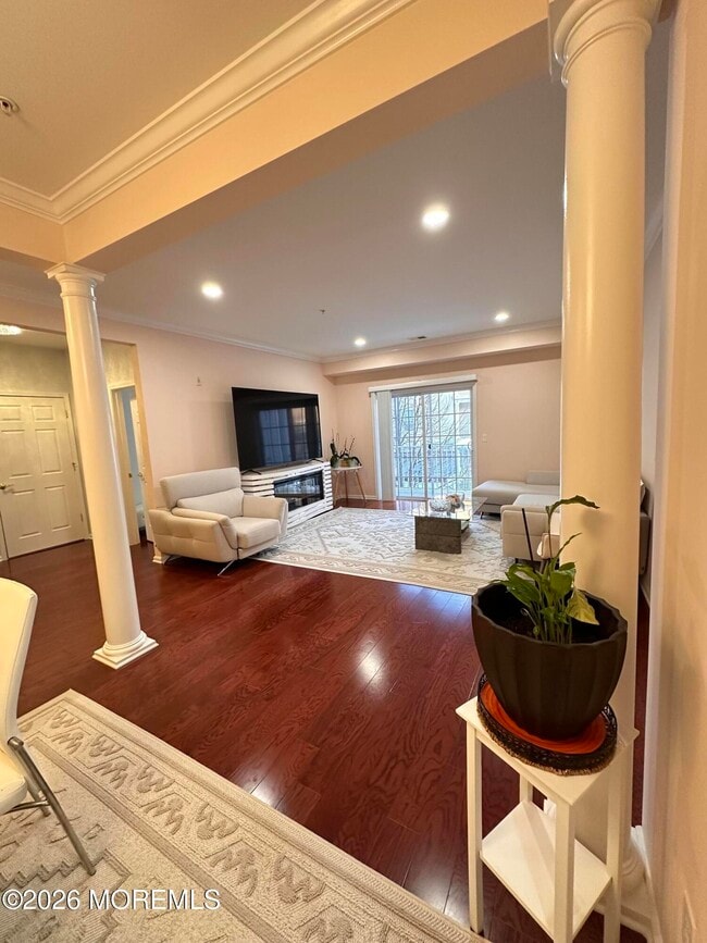 Building Photo - 112 Regency Ct