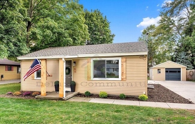 Primary Photo - Brand New Remodel, Stunning 2 Bed Ranch Home