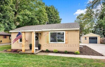 Building Photo - Brand New Remodel, Stunning 2 Bed Ranch Home