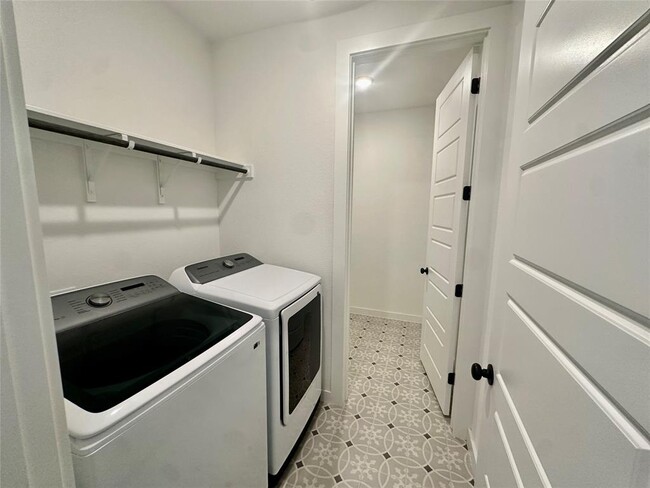 Building Photo - 111 Comfort Maple Ln