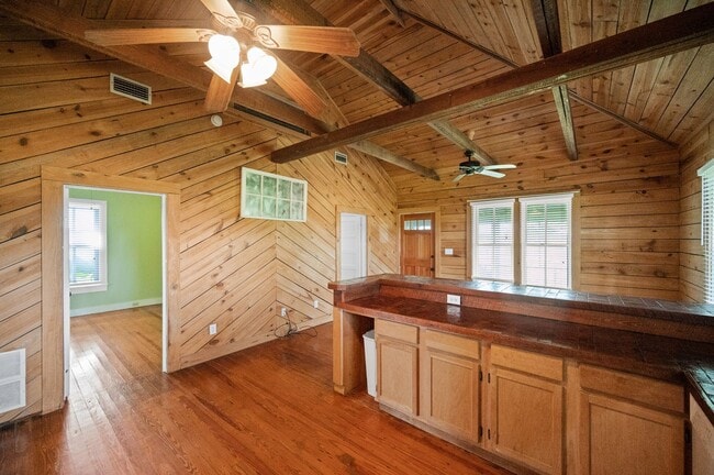 Building Photo - Coming in JUNE!