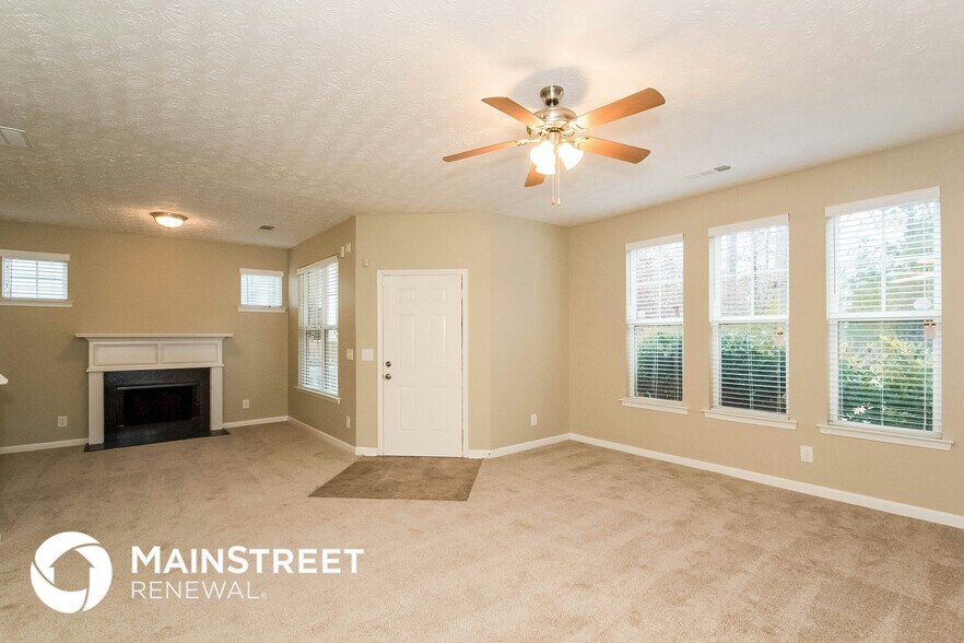 Building Photo - 4681 Highpoint Ln