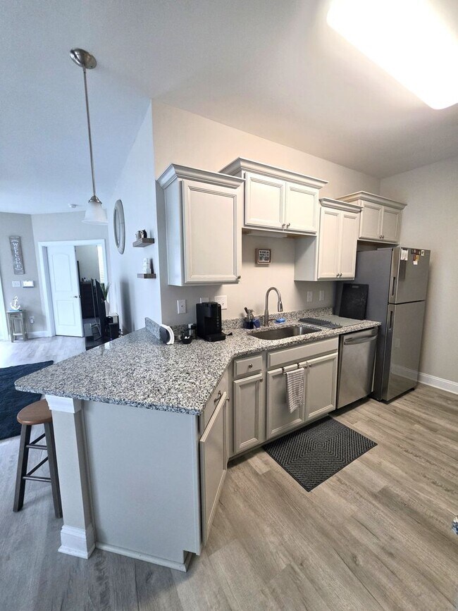 Building Photo - 150 Ella Kinley Cir
