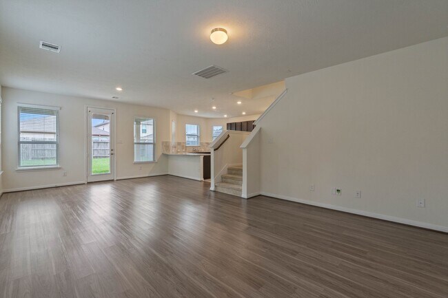 Building Photo - 16623 Cliff Vale Ct