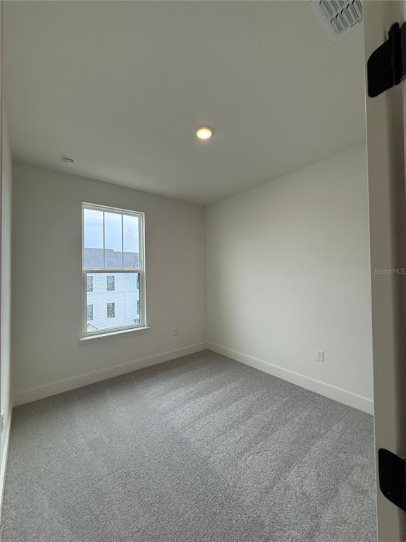 Building Photo - 15039 Groveside Rd
