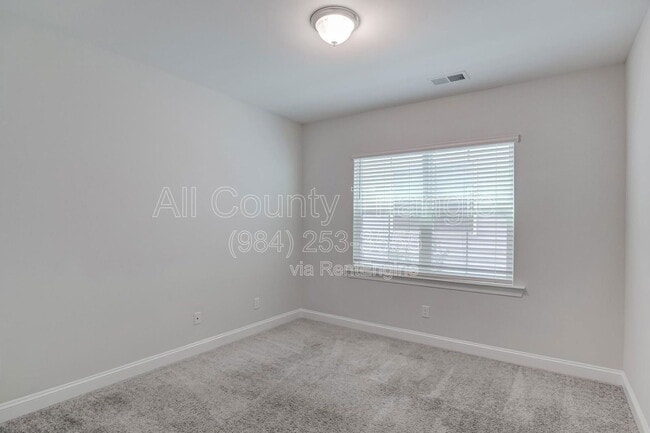 Building Photo - 1101 Premier Key Dr