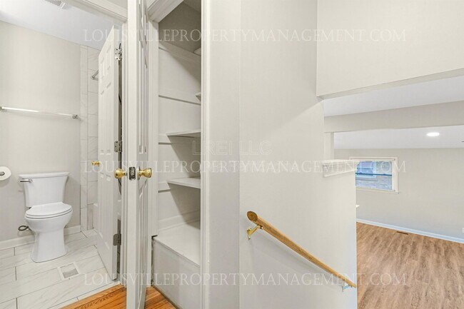 Building Photo - 3817 Klondike Ln