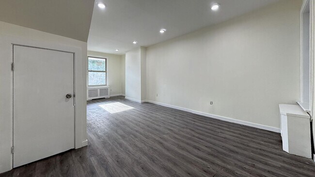 Building Photo - 3115 F St