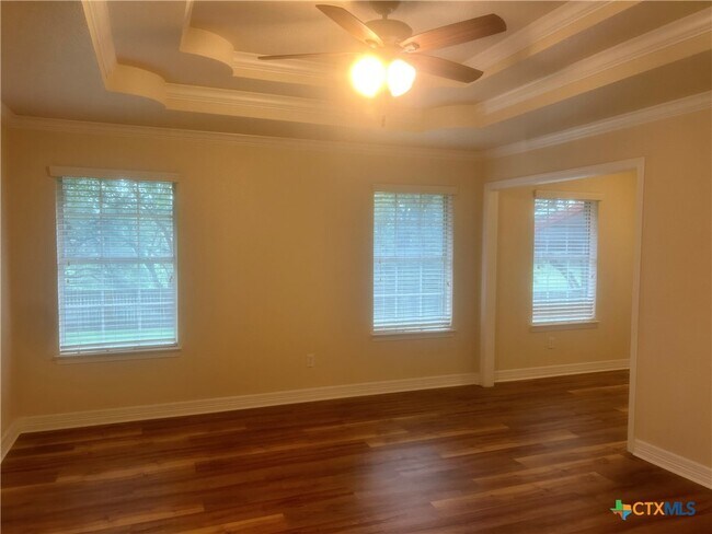 Building Photo - 2429 Nickelback Dr